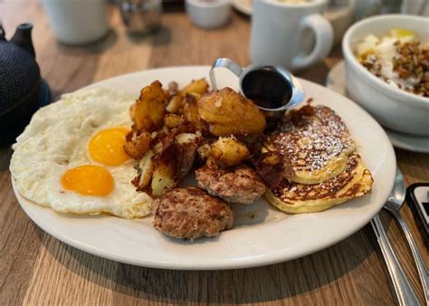 The breakfast spot - Feb 22, 2024 · Satiate the sweet tooth with maple pecan Danishes or cinnamon rolls before digging into cheesy omelets, Swedish pancakes with lingonberry preserves, and a plethora of sausages. Open in Google Maps ... 